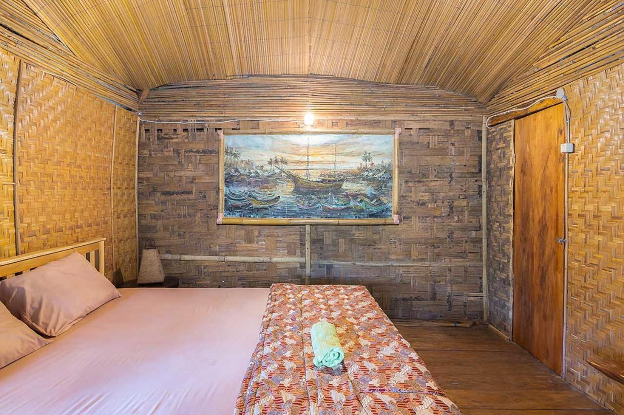 Onong'S Homestay & Cafe Tomohon Zewnętrze zdjęcie