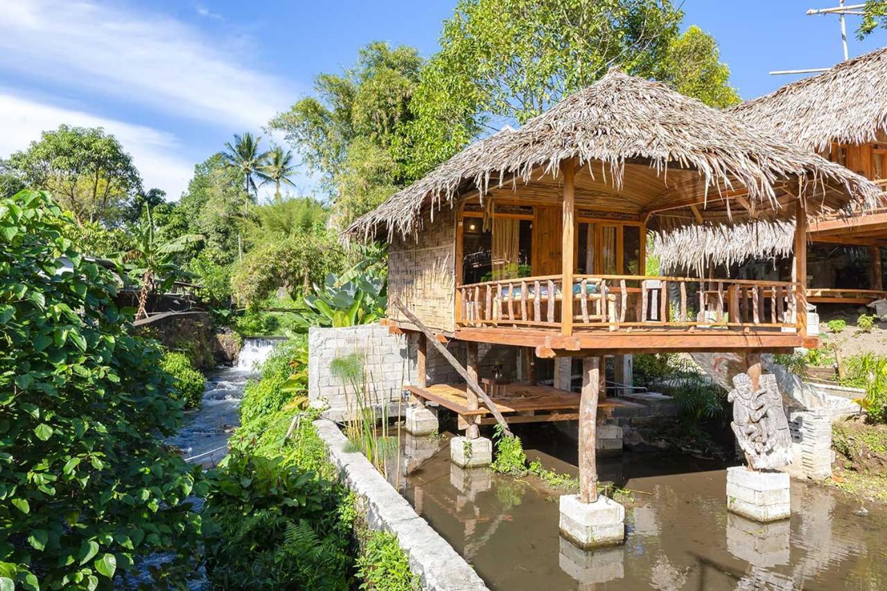 Onong'S Homestay & Cafe Tomohon Zewnętrze zdjęcie