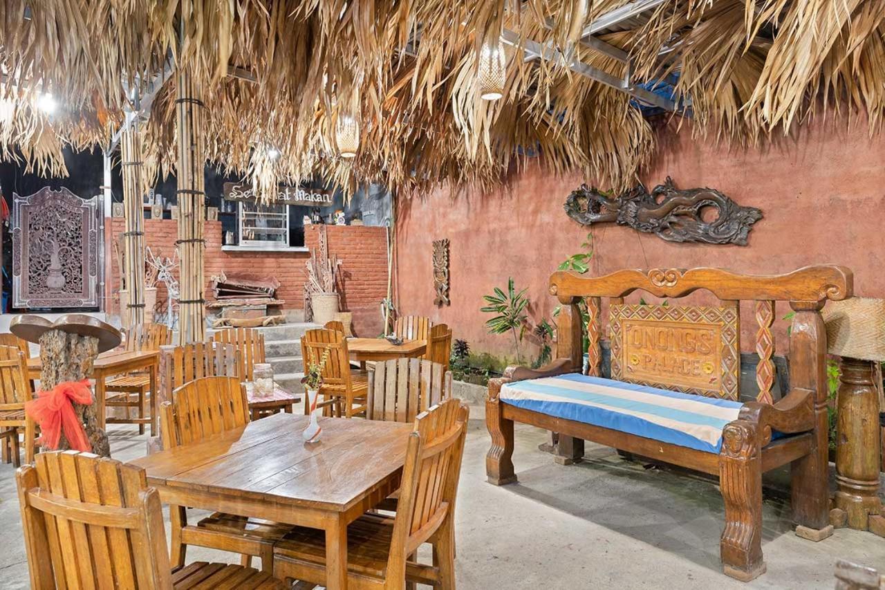 Onong'S Homestay & Cafe Tomohon Zewnętrze zdjęcie